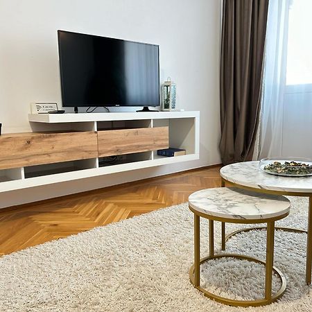 Parliament Central Apartment Букурещ Екстериор снимка